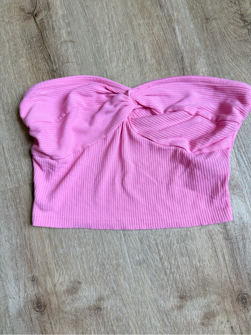 Strapless Twist-Front Ribbed Bandeau in Light Pink